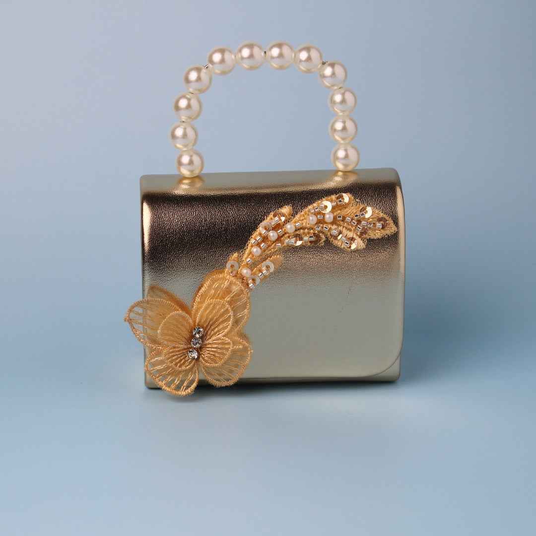 شنطة بناتية