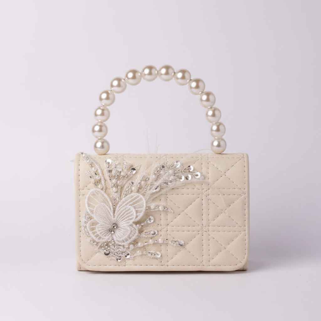 شنطة بناتية