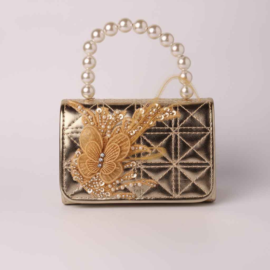 شنطة بناتية