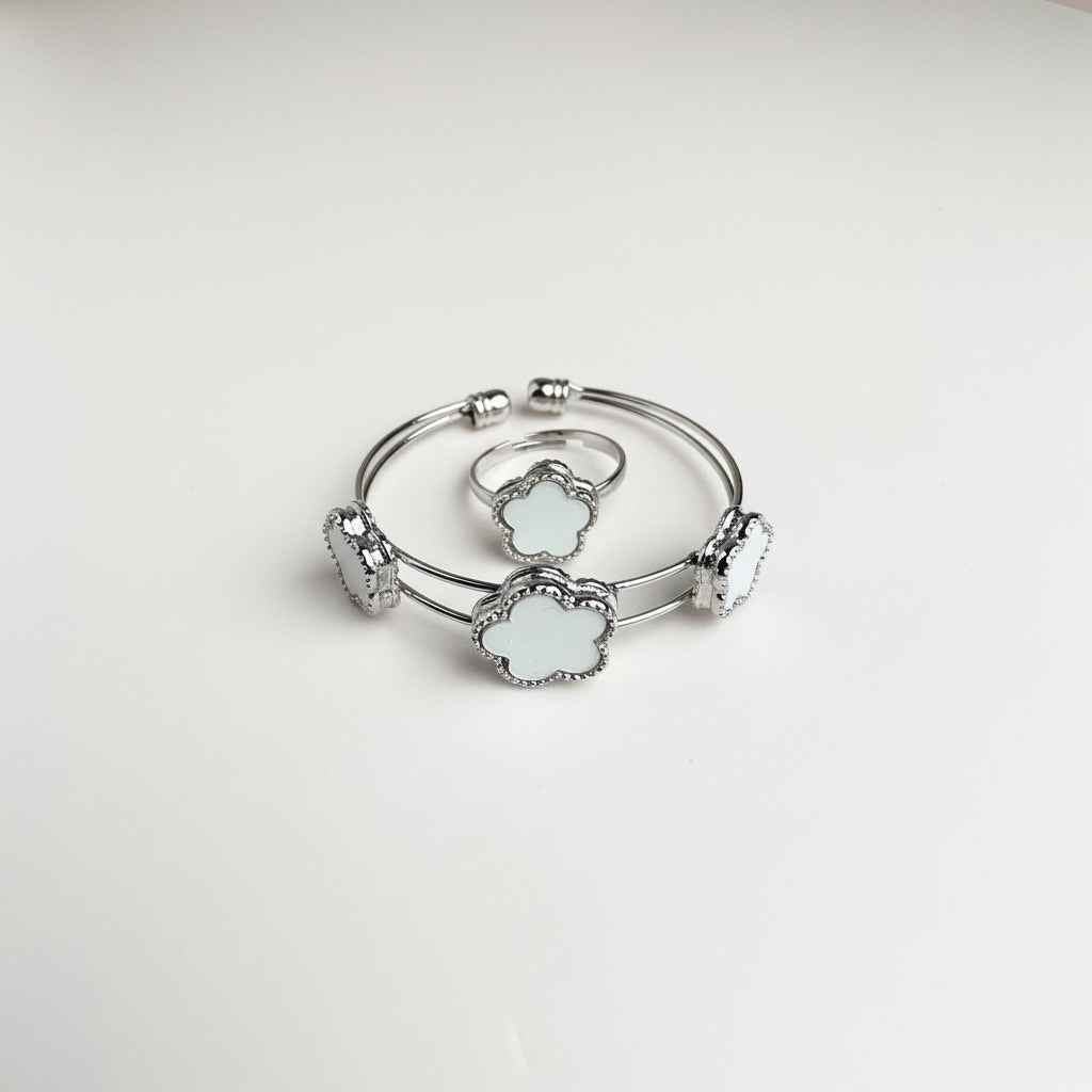 سوارة و خاتم للأطفال ٠-٤ سنوات