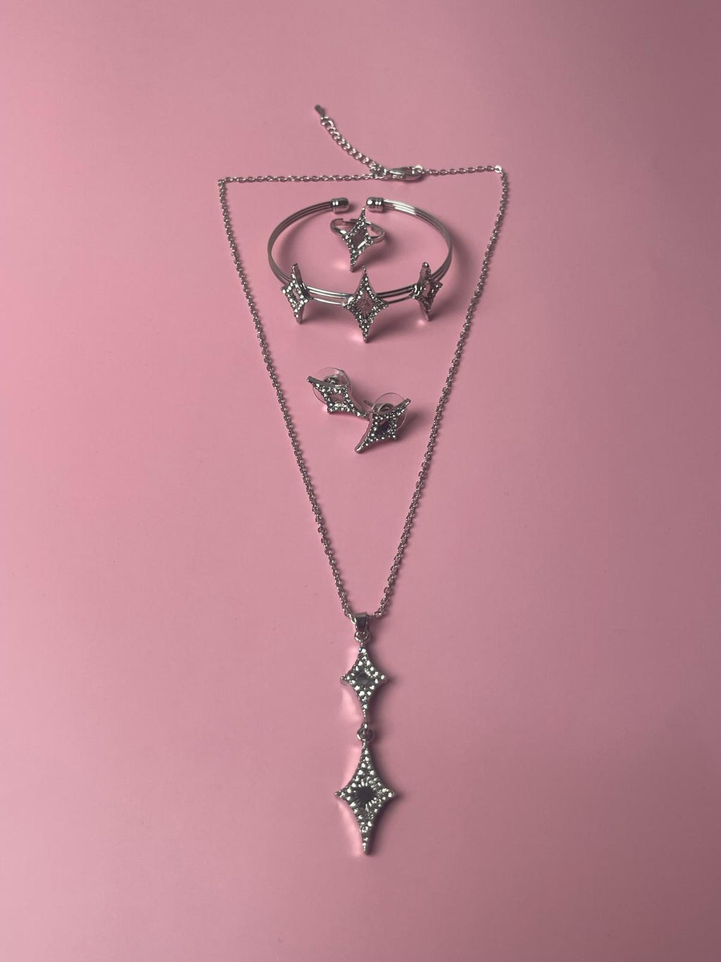 طقم اكسسوار