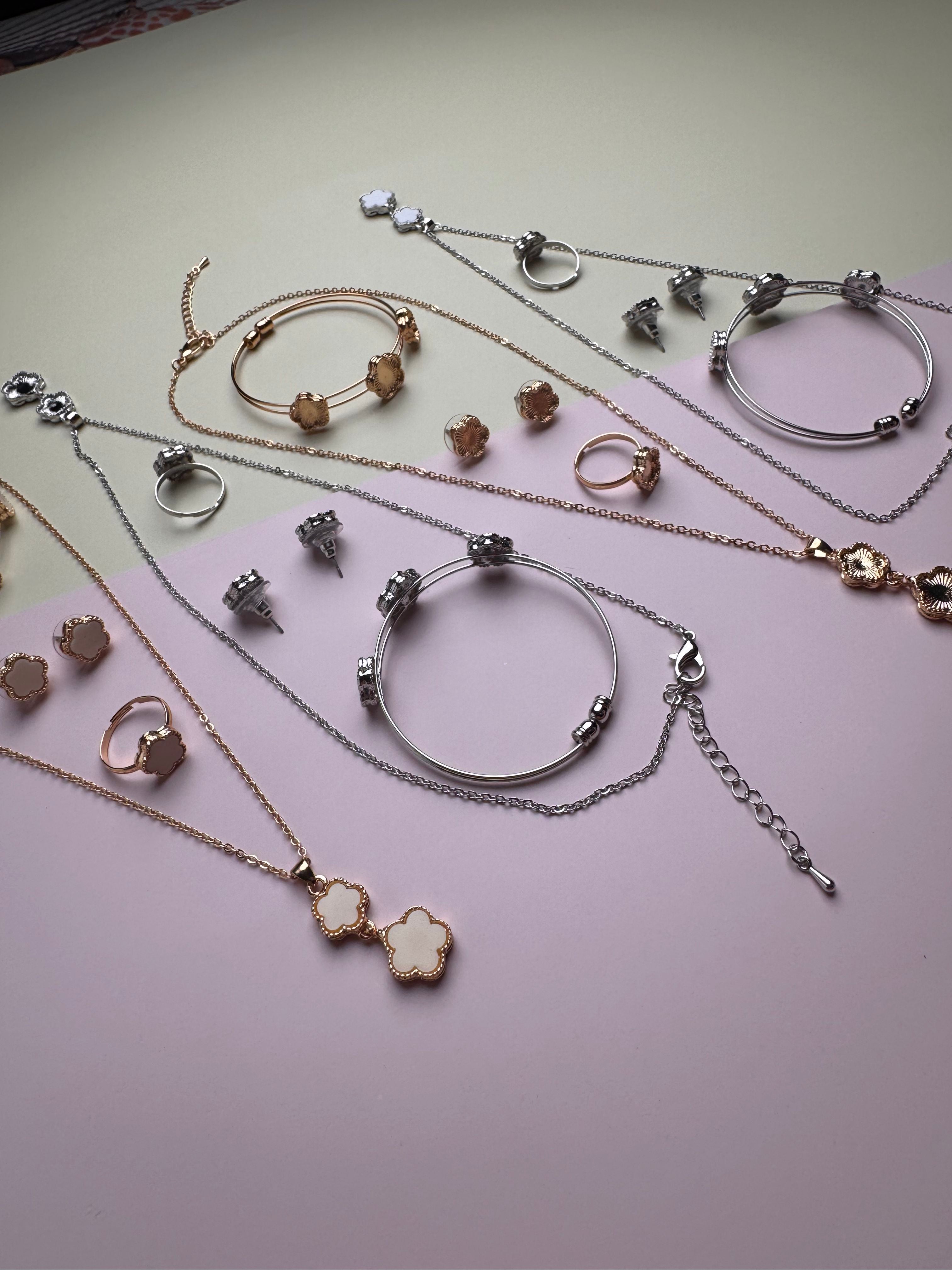 طقم أكسسوارات كامل