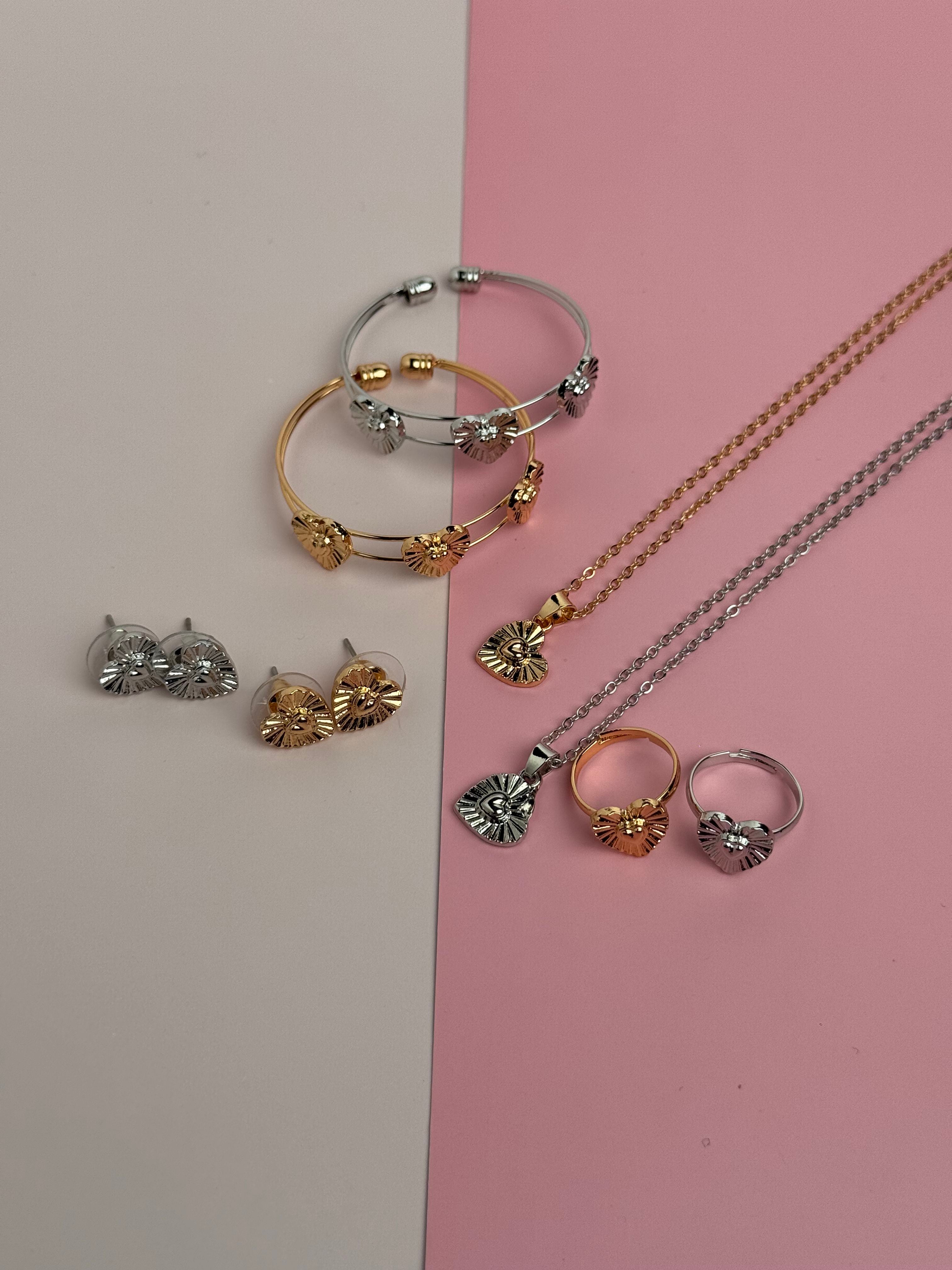 طقم أكسسوارات كامل