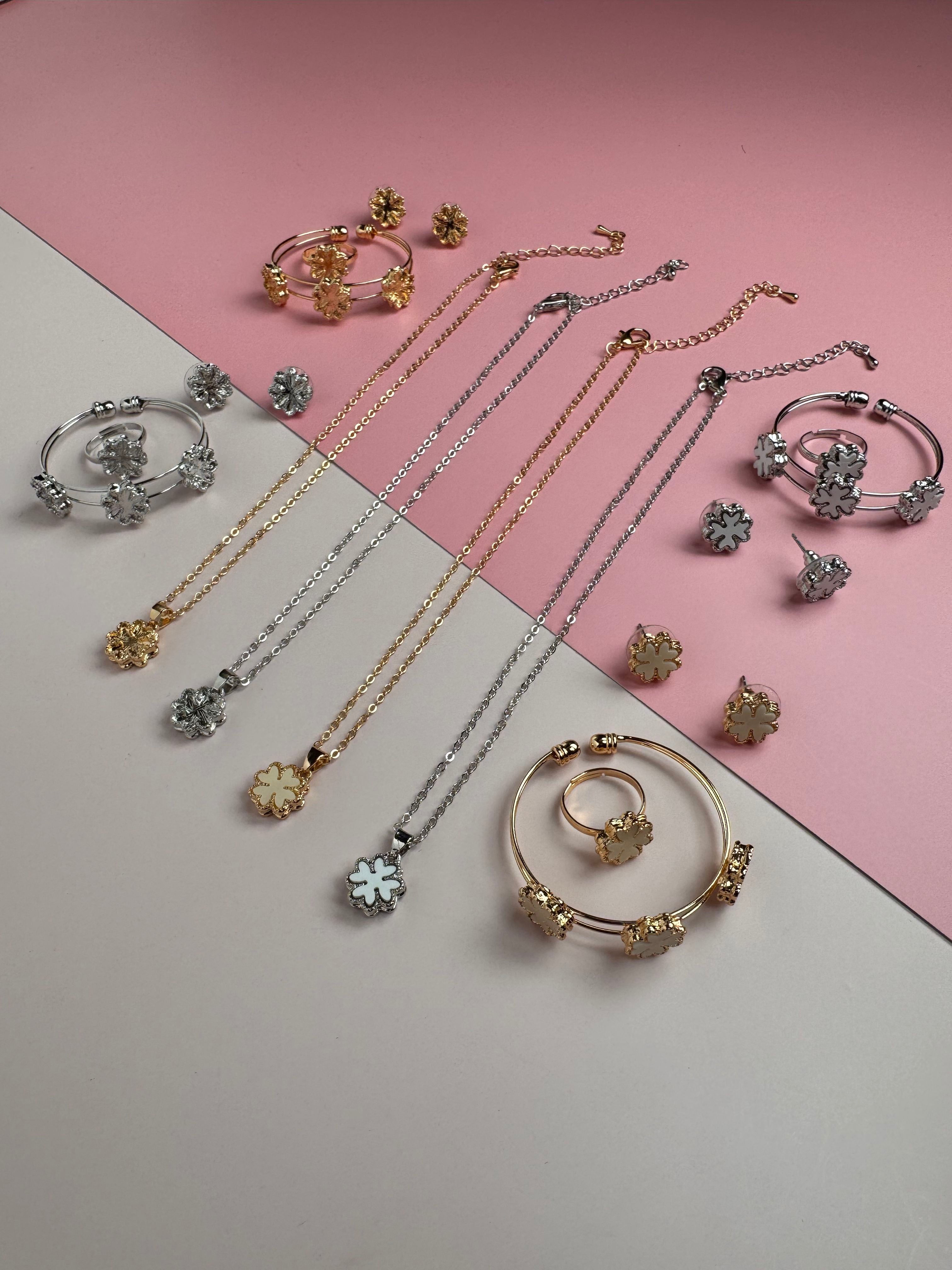 طقم أكسسوارات كامل