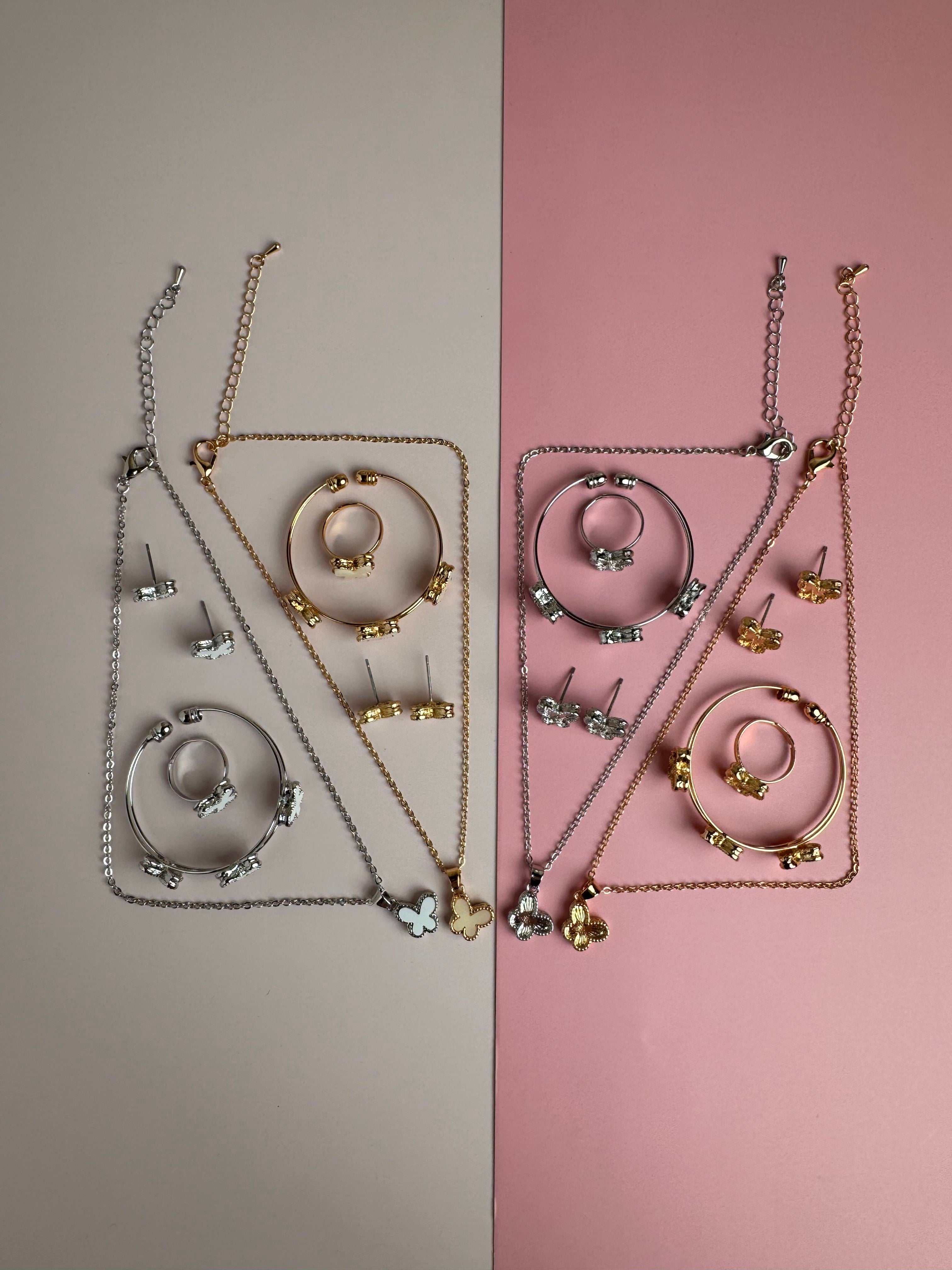 طقم اكسسوار