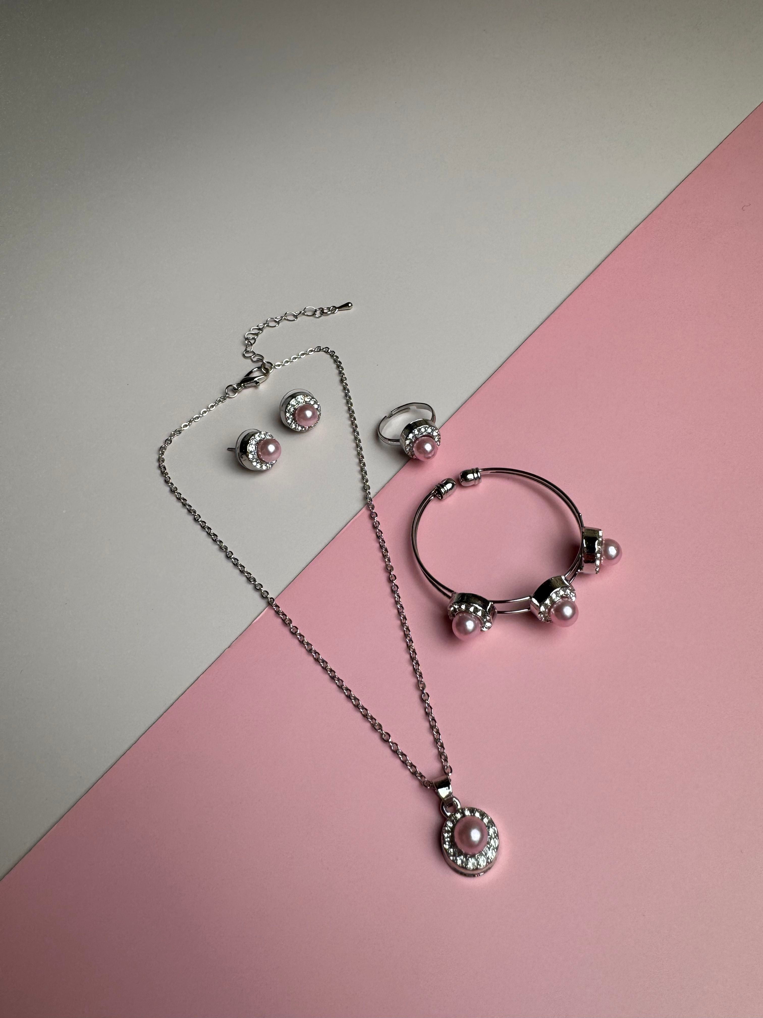 طقم أكسسوارات كامل